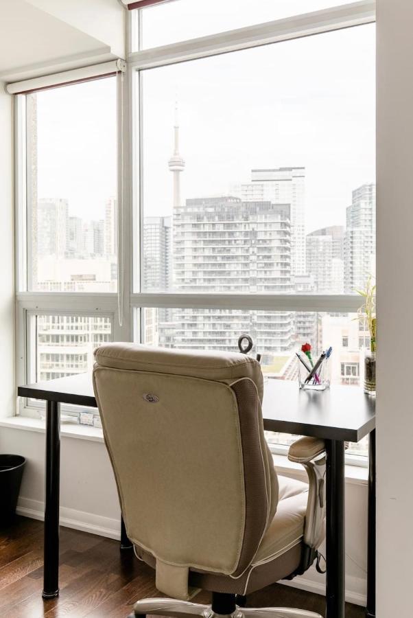 Downtown Toronto+Free Parking+Cn Tower View Appartement Buitenkant foto
